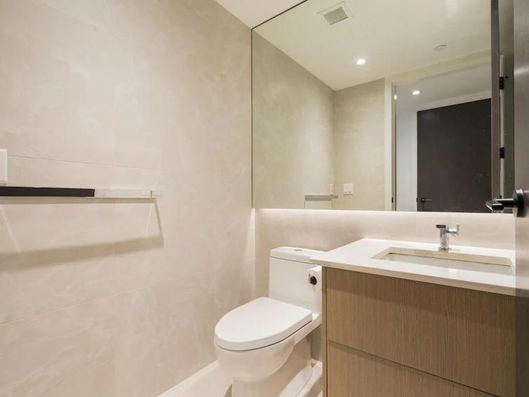 308-5089 Quebec Street, Vancouver, BC, V5W 0E5 - 16