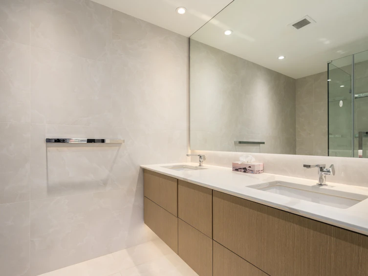 308-5089 Quebec Street, Vancouver, BC, V5W 0E5 - 14