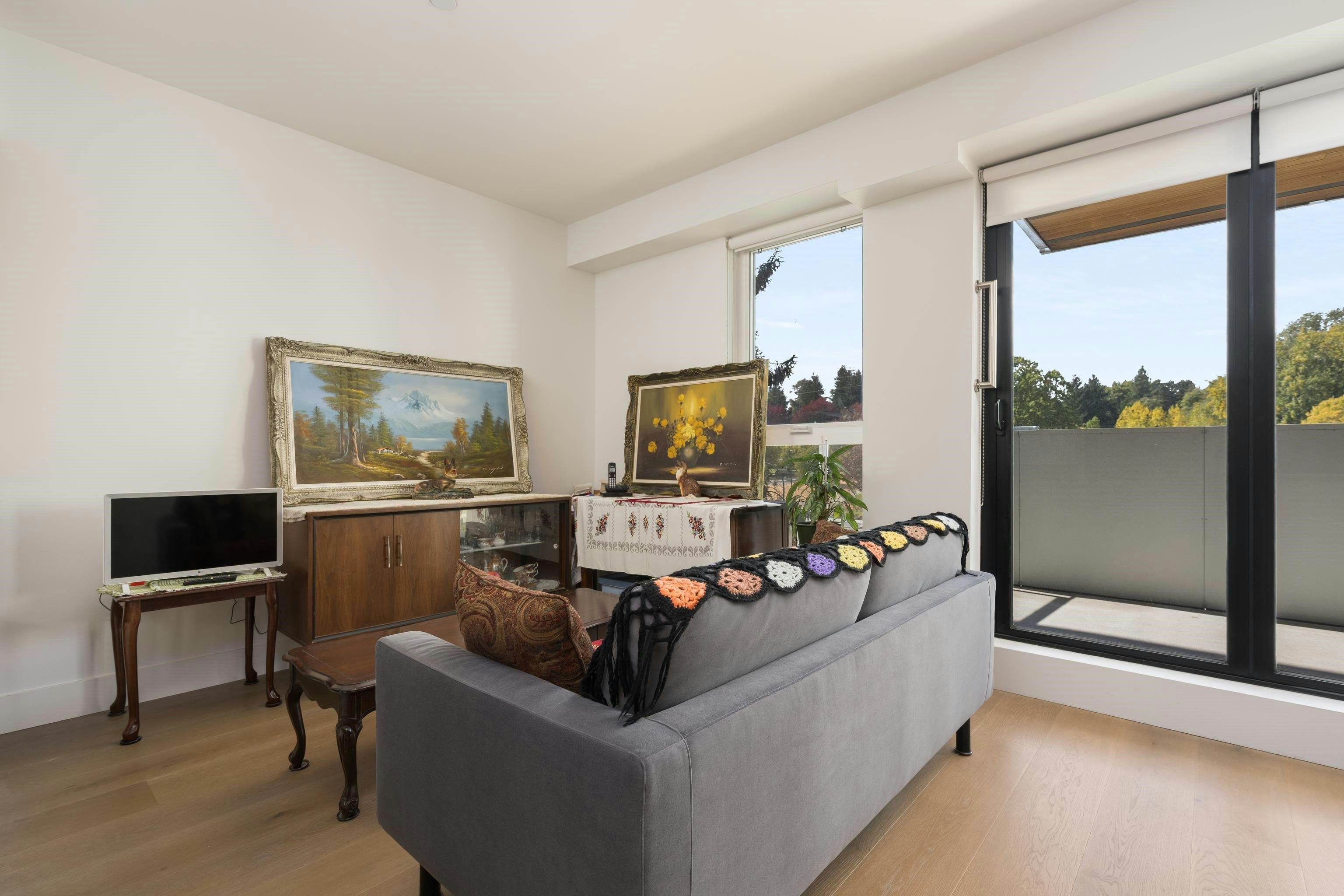 308-5089 Quebec Street, Vancouver, BC, V5W 0E5 - 9