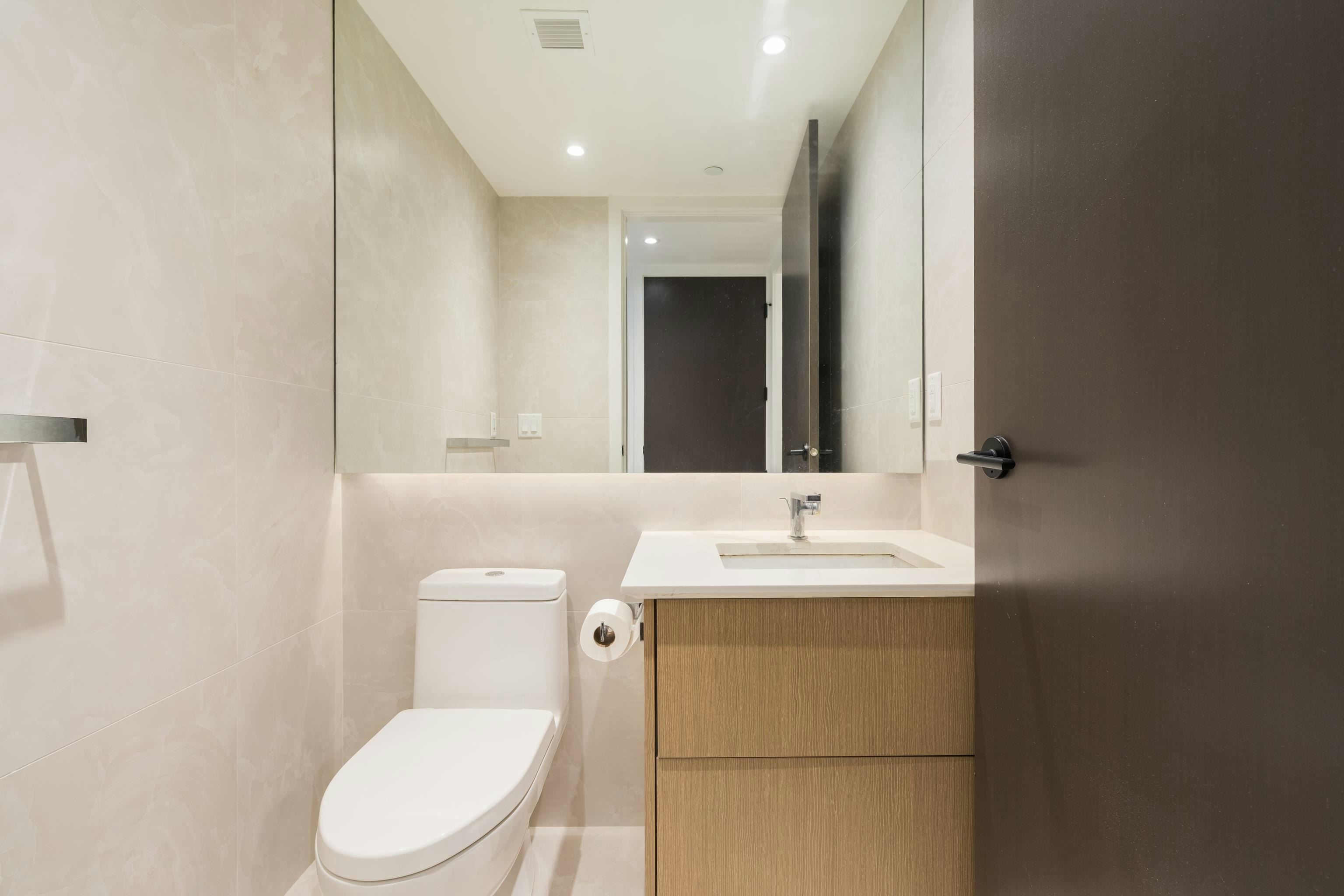 308-5089 Quebec Street, Vancouver, BC, V5W 0E5 - 17