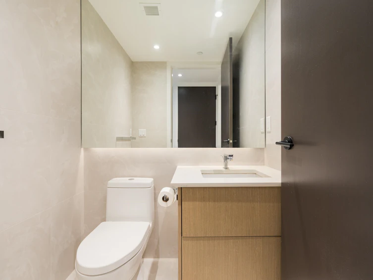 308-5089 Quebec Street, Vancouver, BC, V5W 0E5 - 17