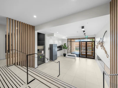 322-300 Salter Street - 3