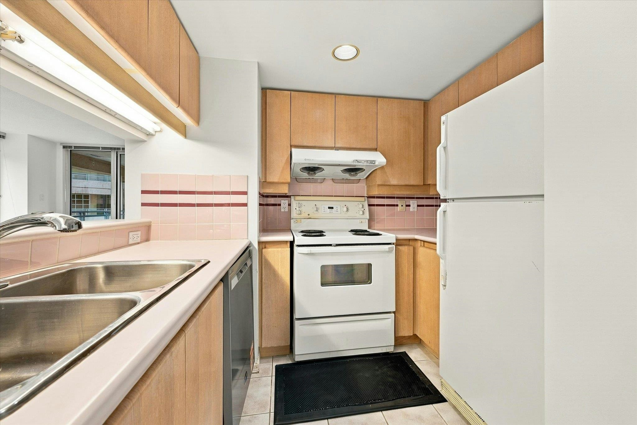 603-183 Keefer Place - 5