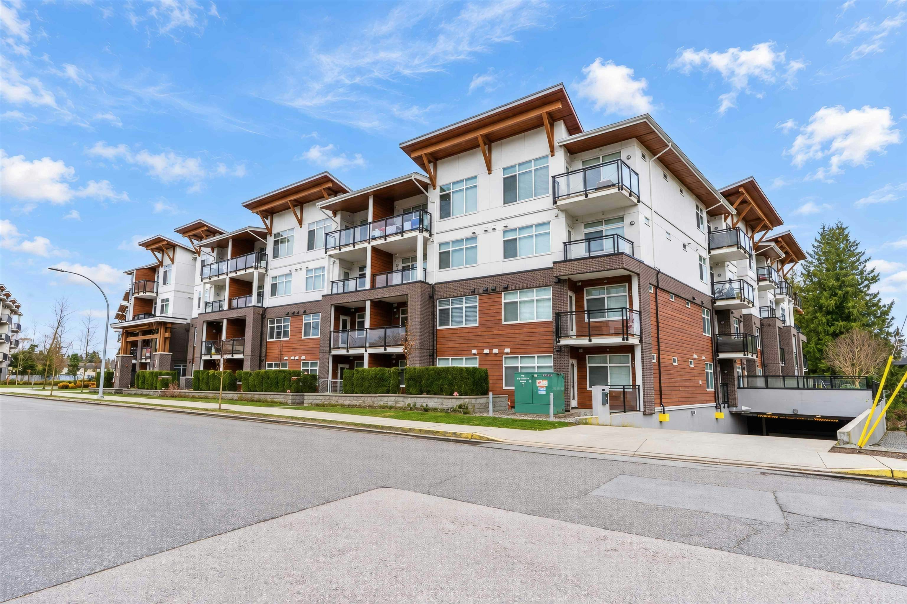432-5415 Brydon Crescent, Langley, BC, V3A 4A3