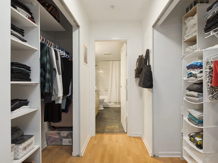 112-147 E 1st, North Vancouver, BC, V7L 1B2 - 14