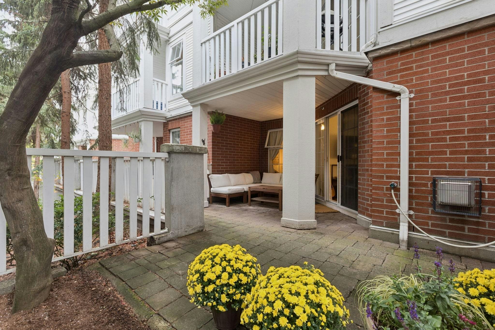 112-147 E 1st, North Vancouver, BC, V7L 1B2 - 18