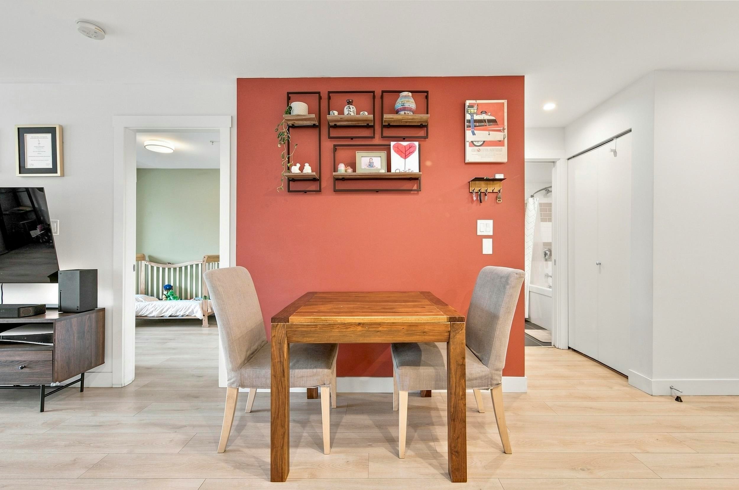 305-1519 Crown Street, North Vancouver, BC, V7J 1G6 - 16