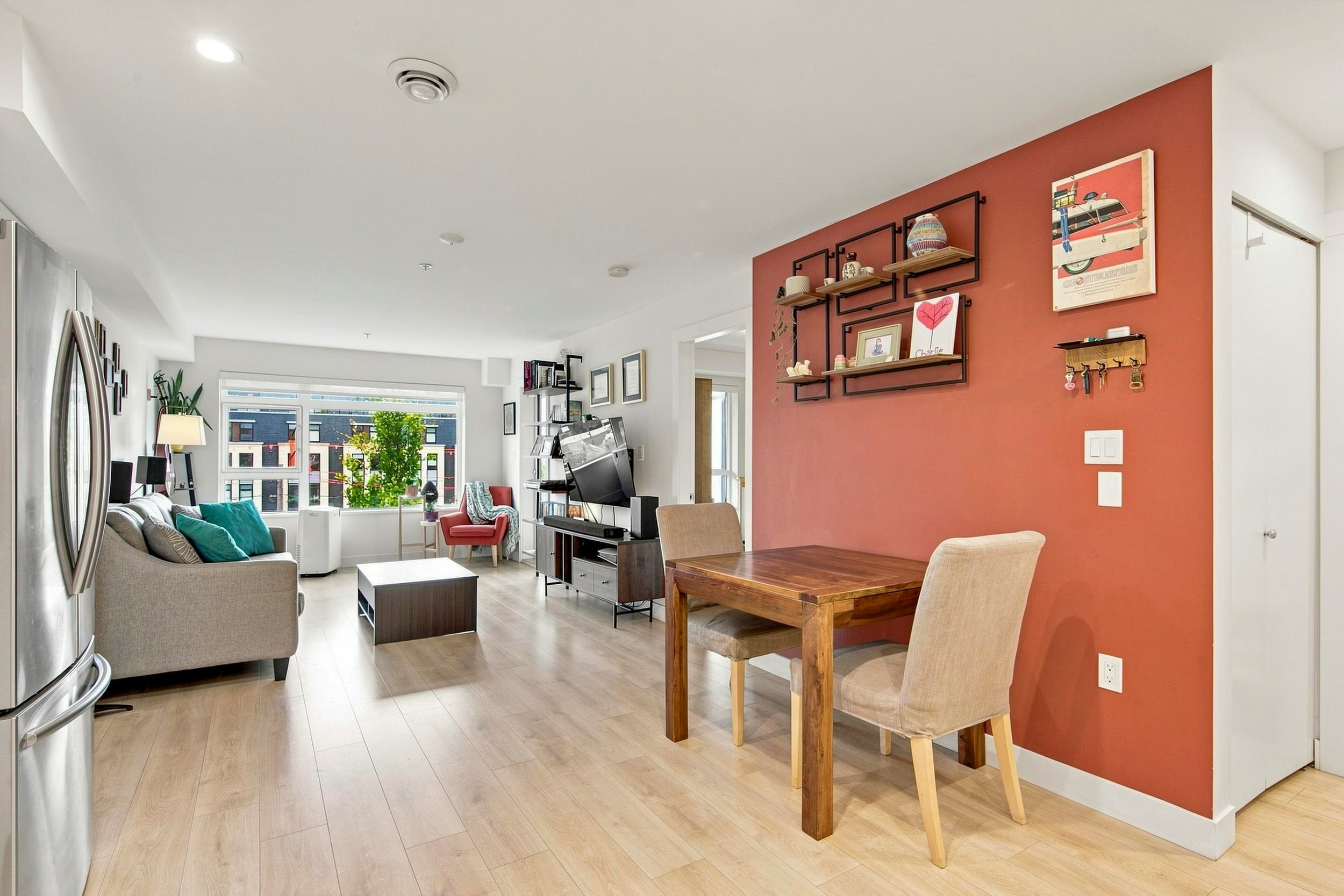 305-1519 Crown Street, North Vancouver, BC, V7J 1G6 - 15
