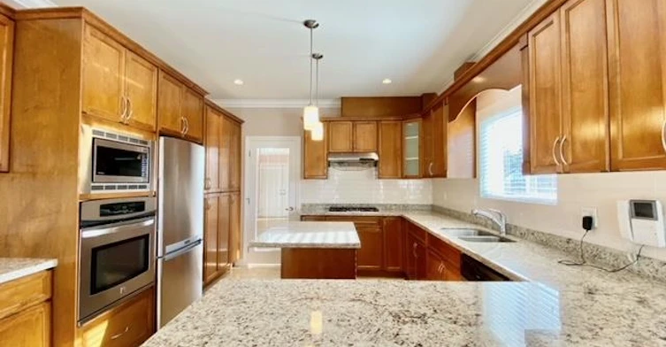 1XX9 Sperling Avenue, Burnaby, BC, V5B 4J8 - 5