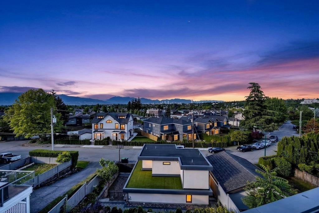 2863 W King Edward Avenue, Vancouver, BC, V6L 1V1 - 3