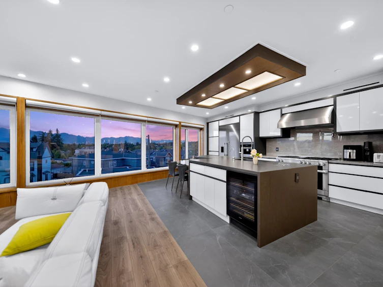 2863 W King Edward Avenue, Vancouver, BC, V6L 1V1 - 11