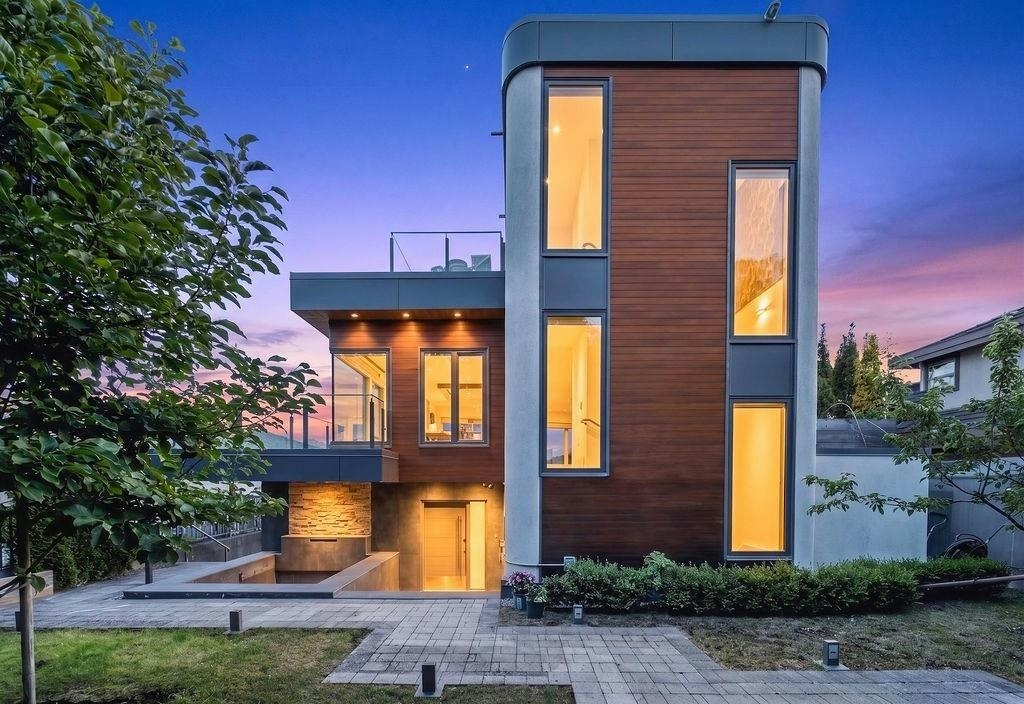 2863 W King Edward Avenue, Vancouver, BC, V6L 1V1