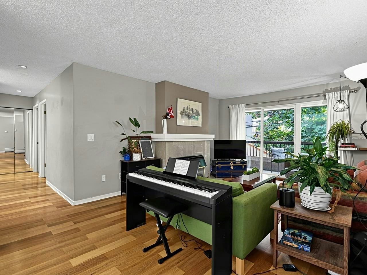 319-550 E 6th Avenue - 5