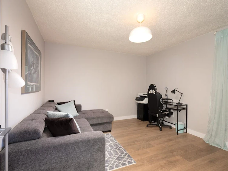 3216 Savary Avenue, Coquitlam, BC, V3E 1M3 - 22