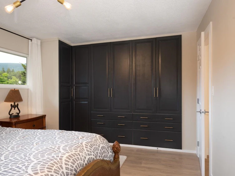 3216 Savary Avenue, Coquitlam, BC, V3E 1M3 - 18