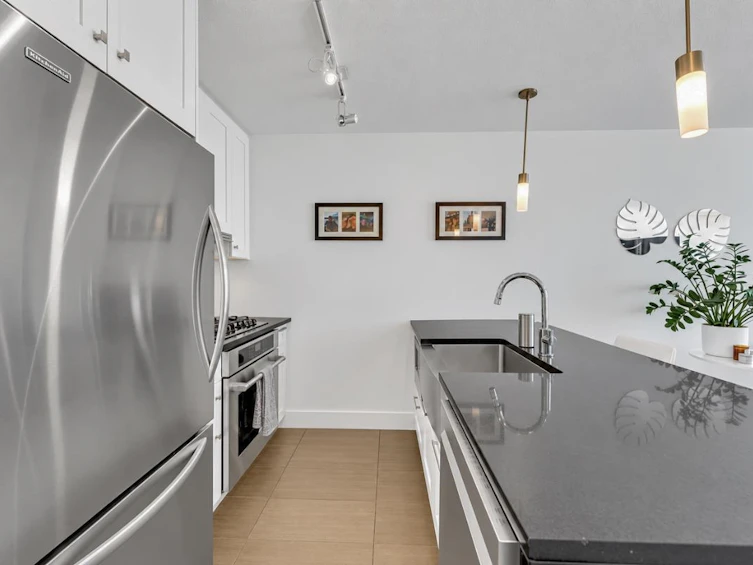 2102-888 Homer Street, Vancouver, BC, V6B 0H7 - 12