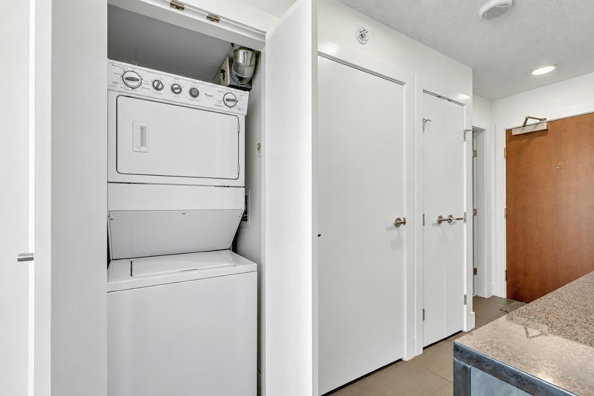 2102-888 Homer Street, Vancouver, BC, V6B 0H7 - 18