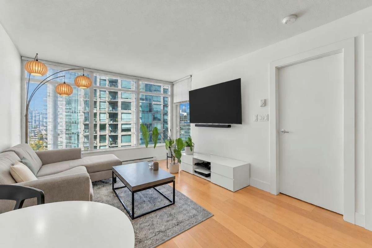 2102-888 Homer Street, Vancouver, BC, V6B 0H7 - 3