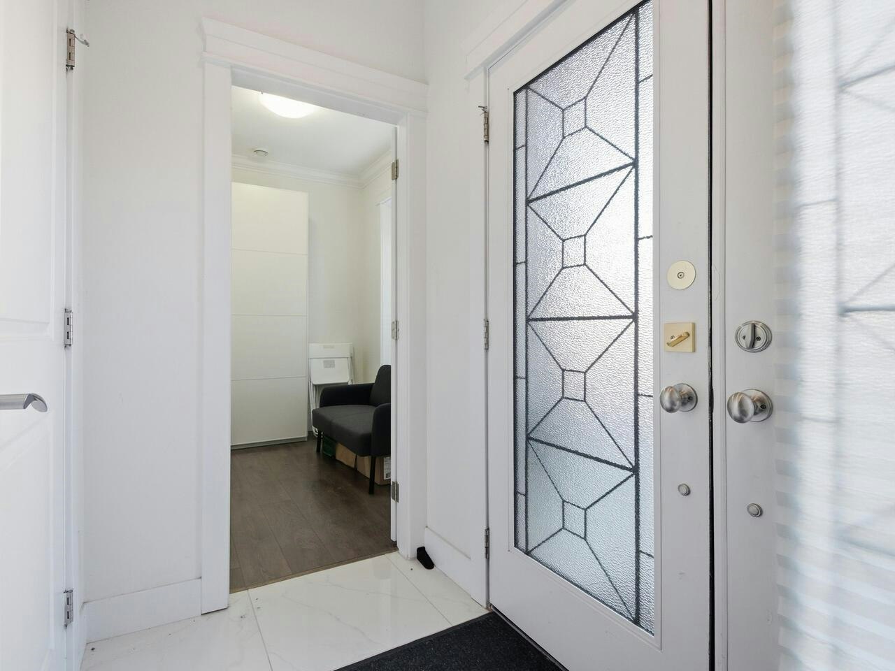 7847 15th Street, Burnaby, BC, V3N 2M7 - 11