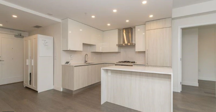 108-488 W 58th Avenue, Vancouver, BC, V5X 1V5 - 8