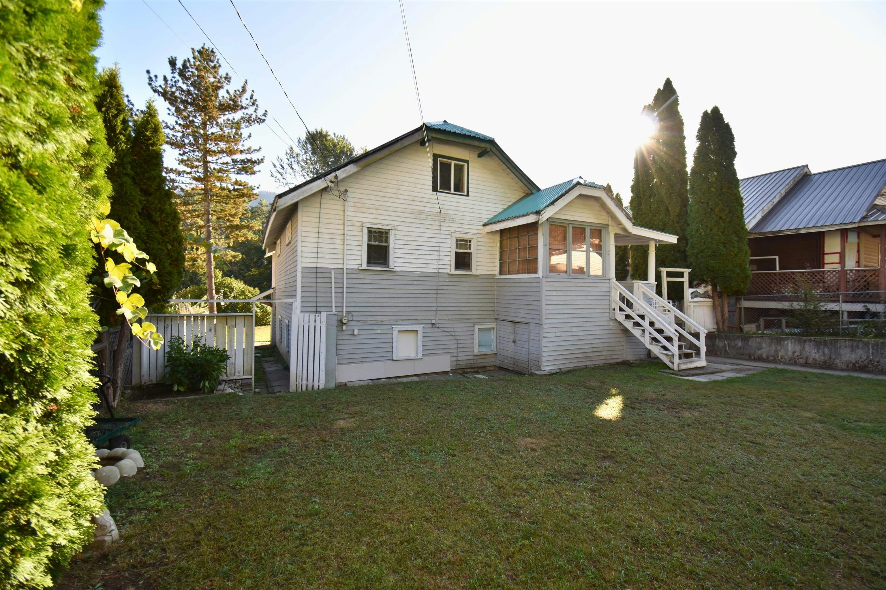 48813 Chaumox Road, Hope, BC, V0K 1C1 - 6