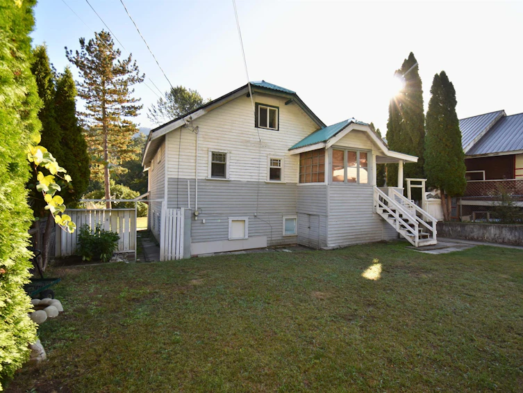 48813 Chaumox Road, Hope, BC, V0K 1C1 - 6
