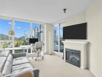 2206-9868 Cameron Street - 2