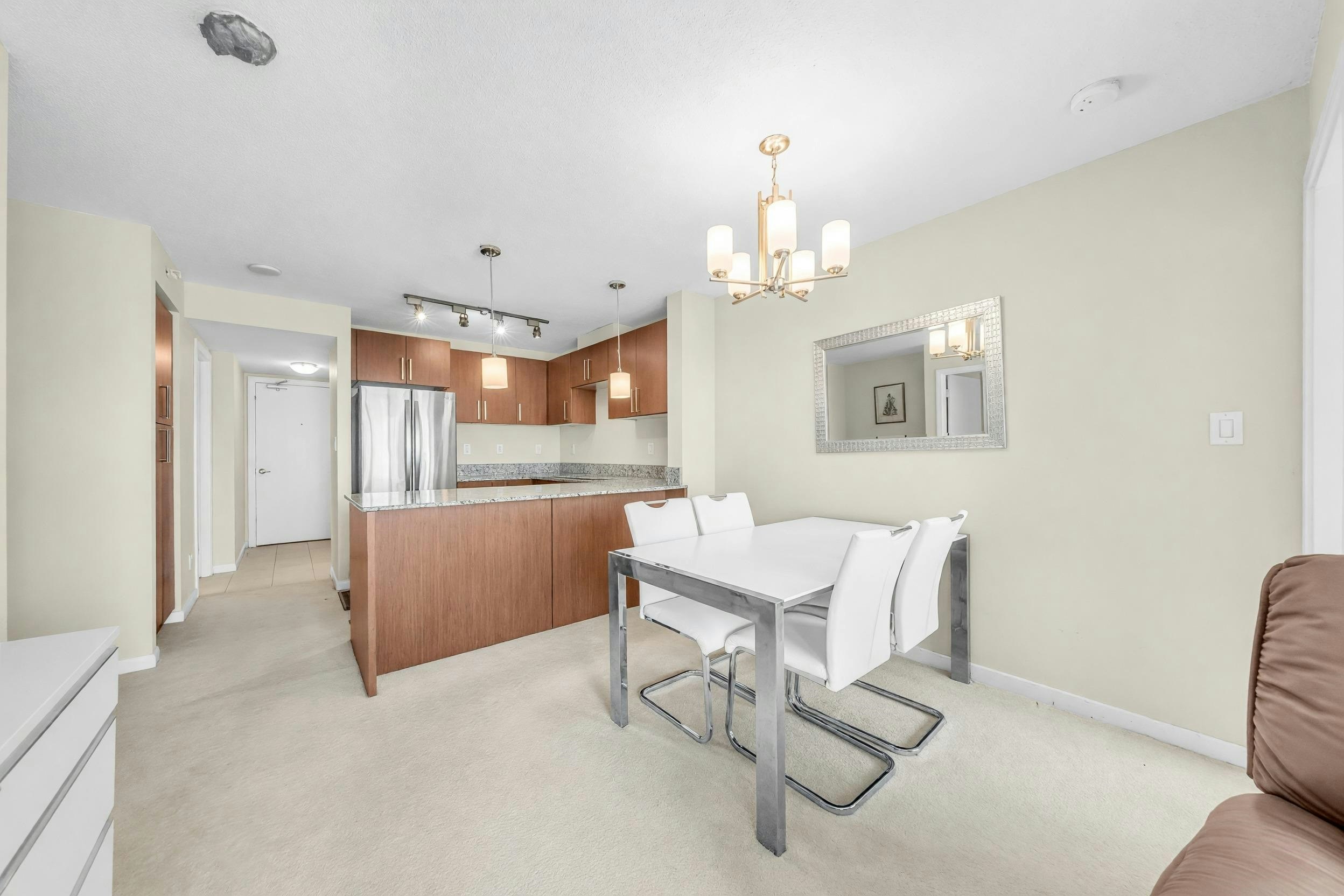 2206-9868 Cameron Street - 3