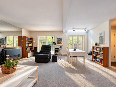 1919 Creelman Avenue - 3