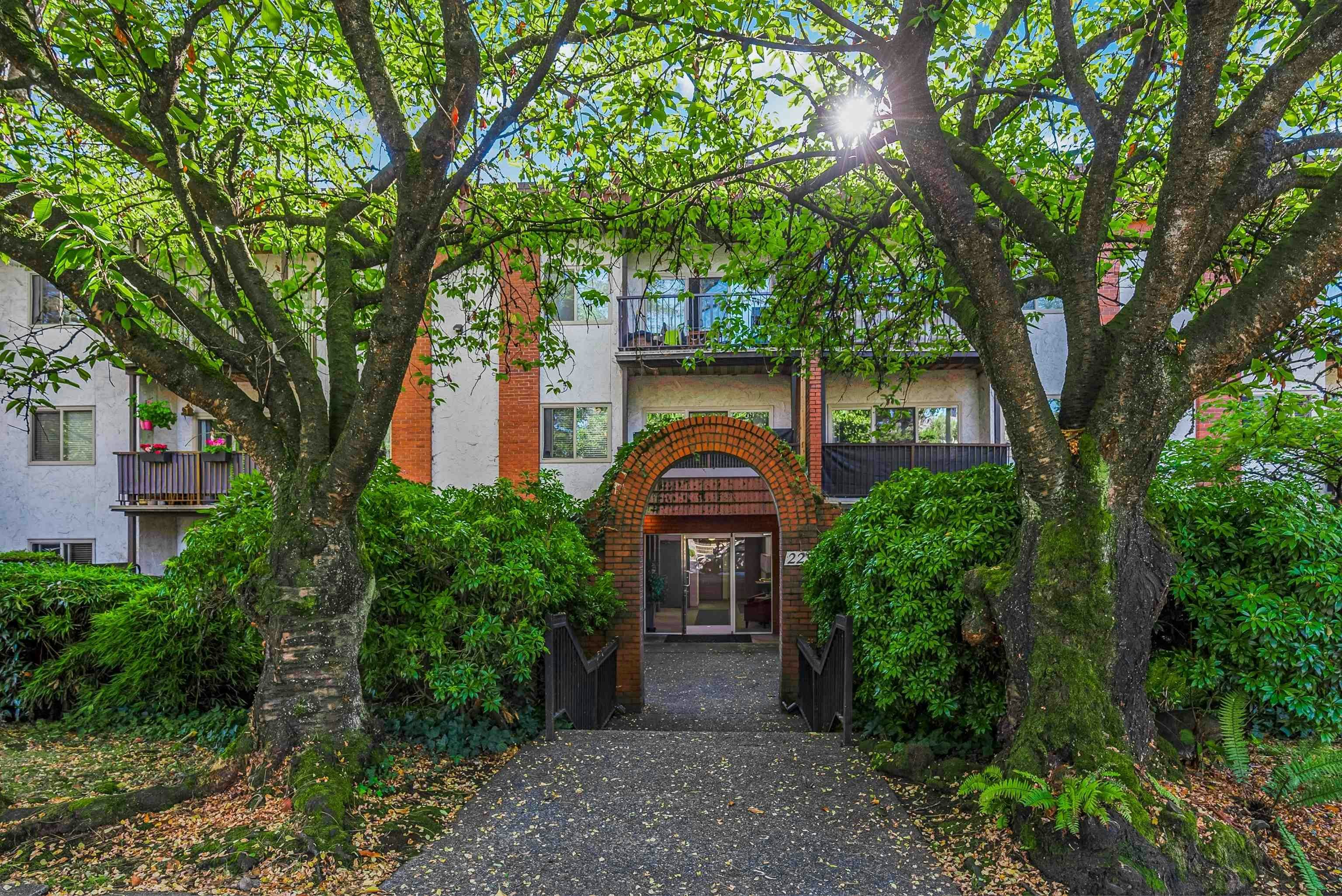 201-225 W 3rd Street, North Vancouver, BC, V7M 1E9 - 27