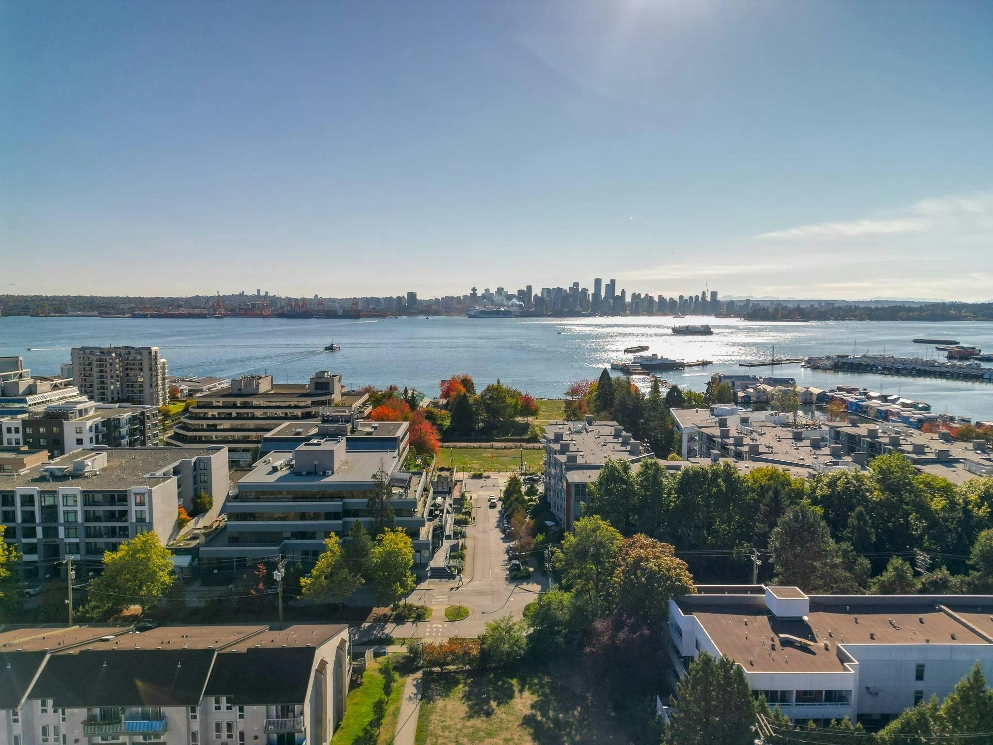 201-225 W 3rd Street, North Vancouver, BC, V7M 1E9 - 24