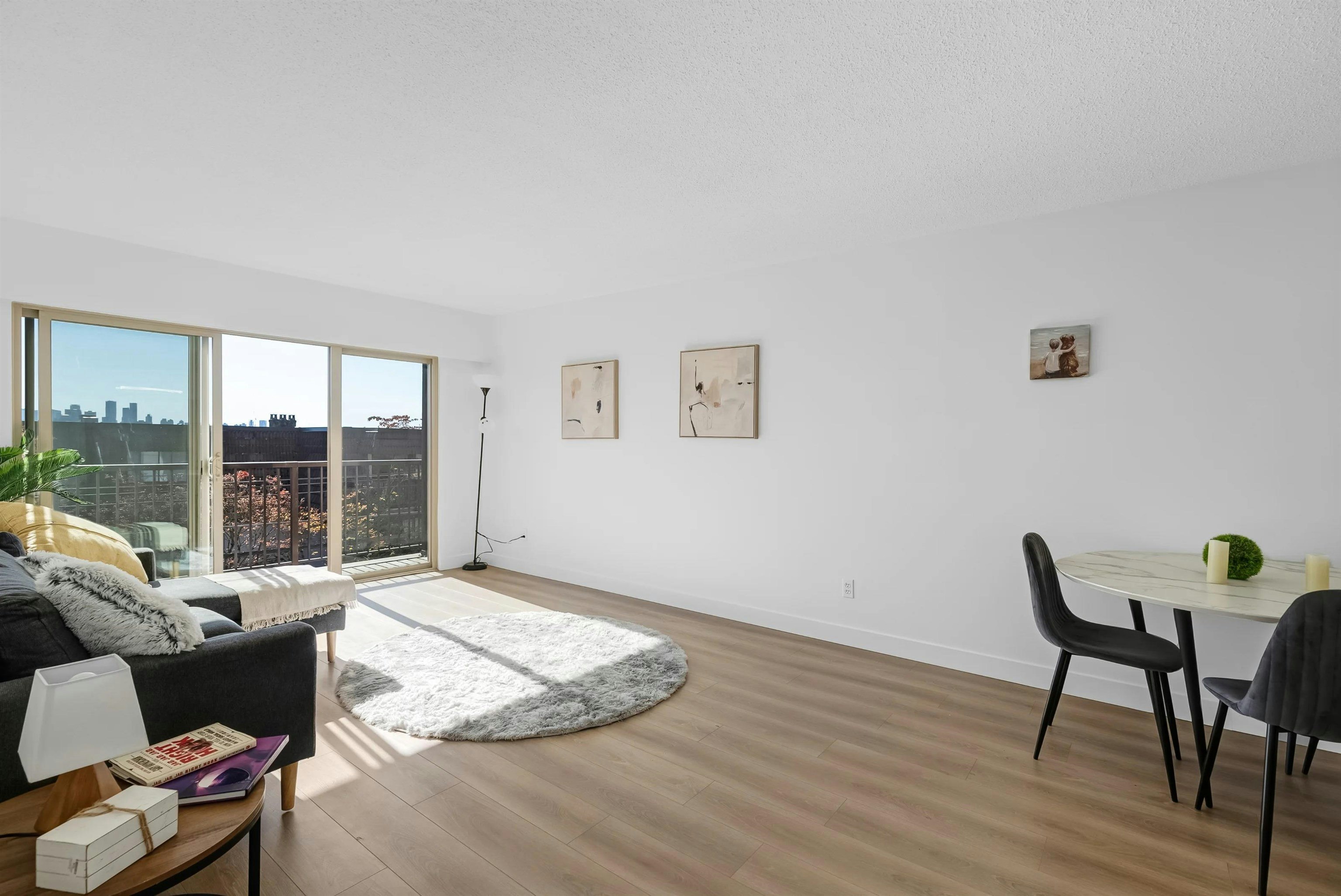 201-225 W 3rd Street, North Vancouver, BC, V7M 1E9 - 12