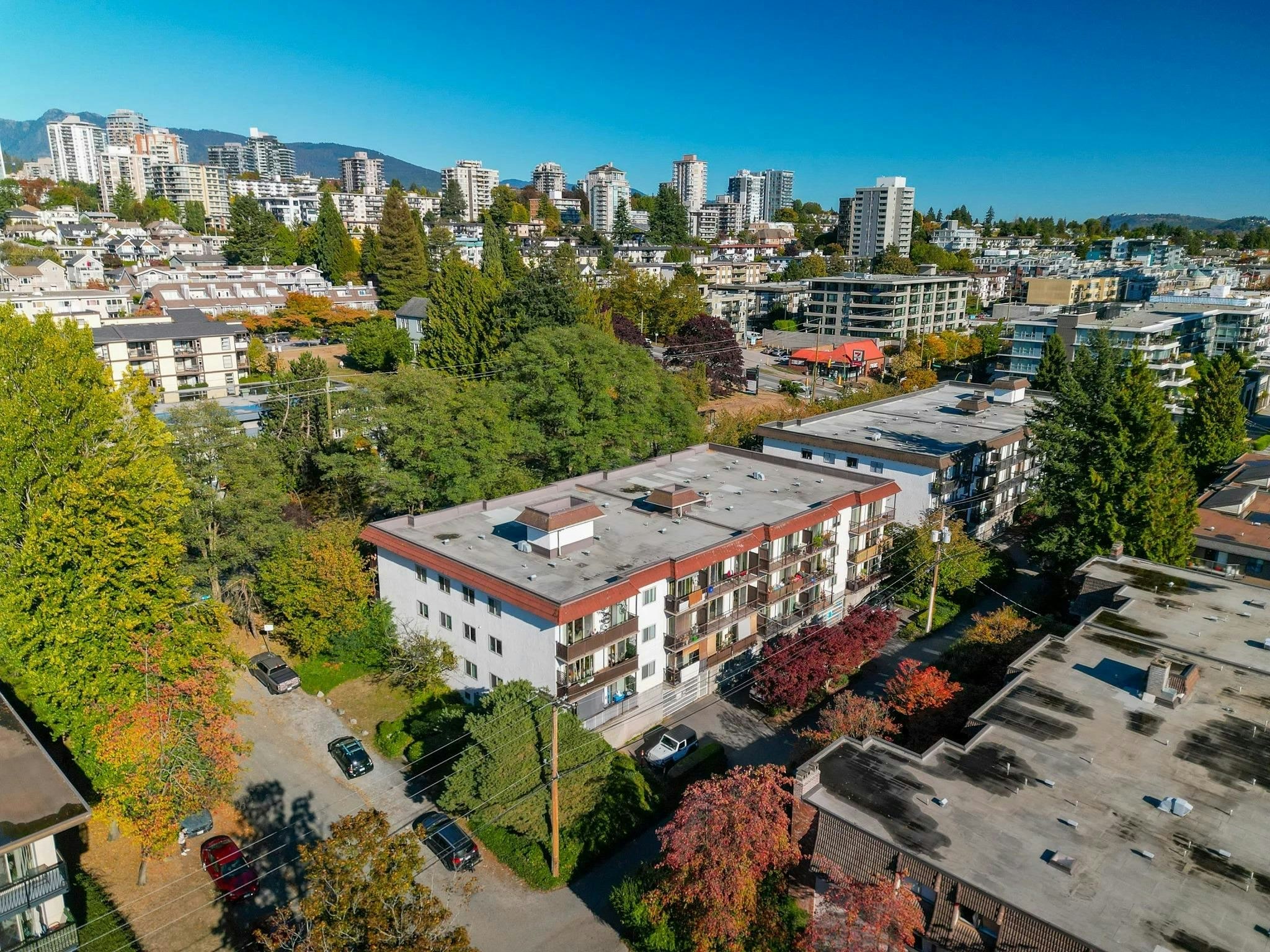 201-225 W 3rd Street, North Vancouver, BC, V7M 1E9 - 25