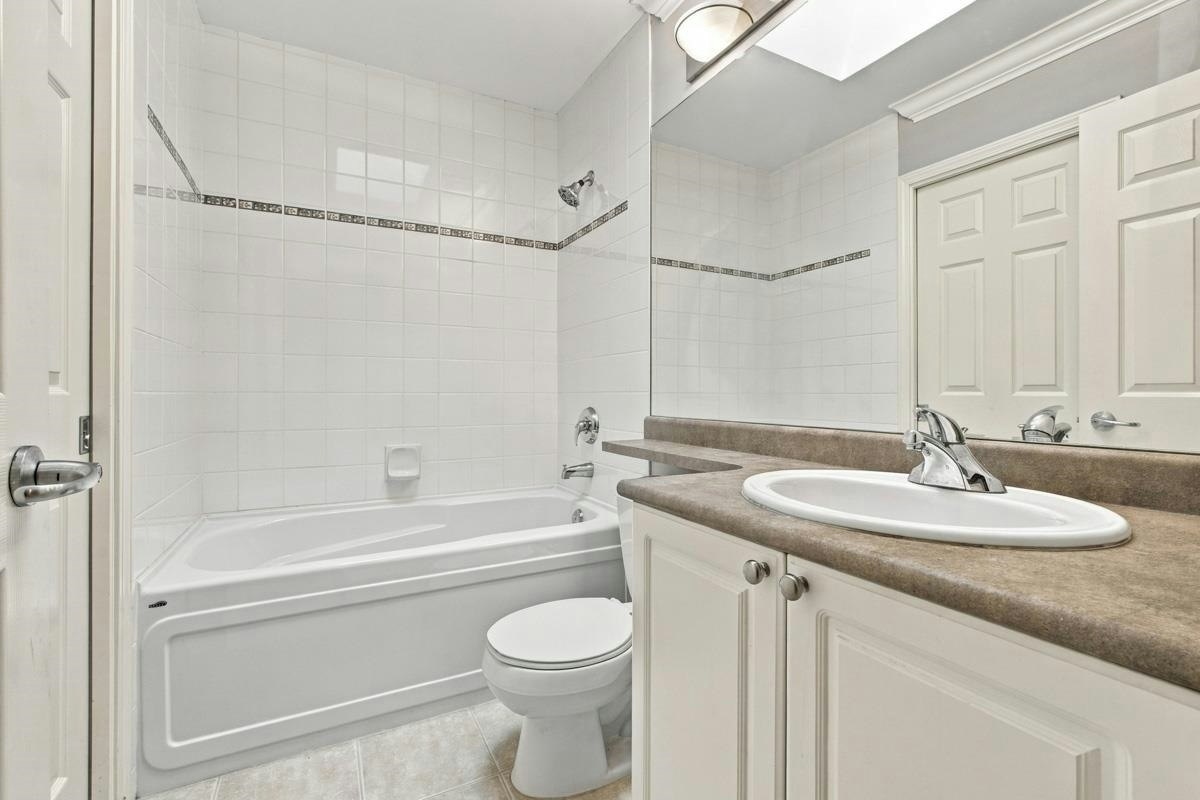 39-16655 64a Avenue, Surrey, BC, V3S 4P8 - 23