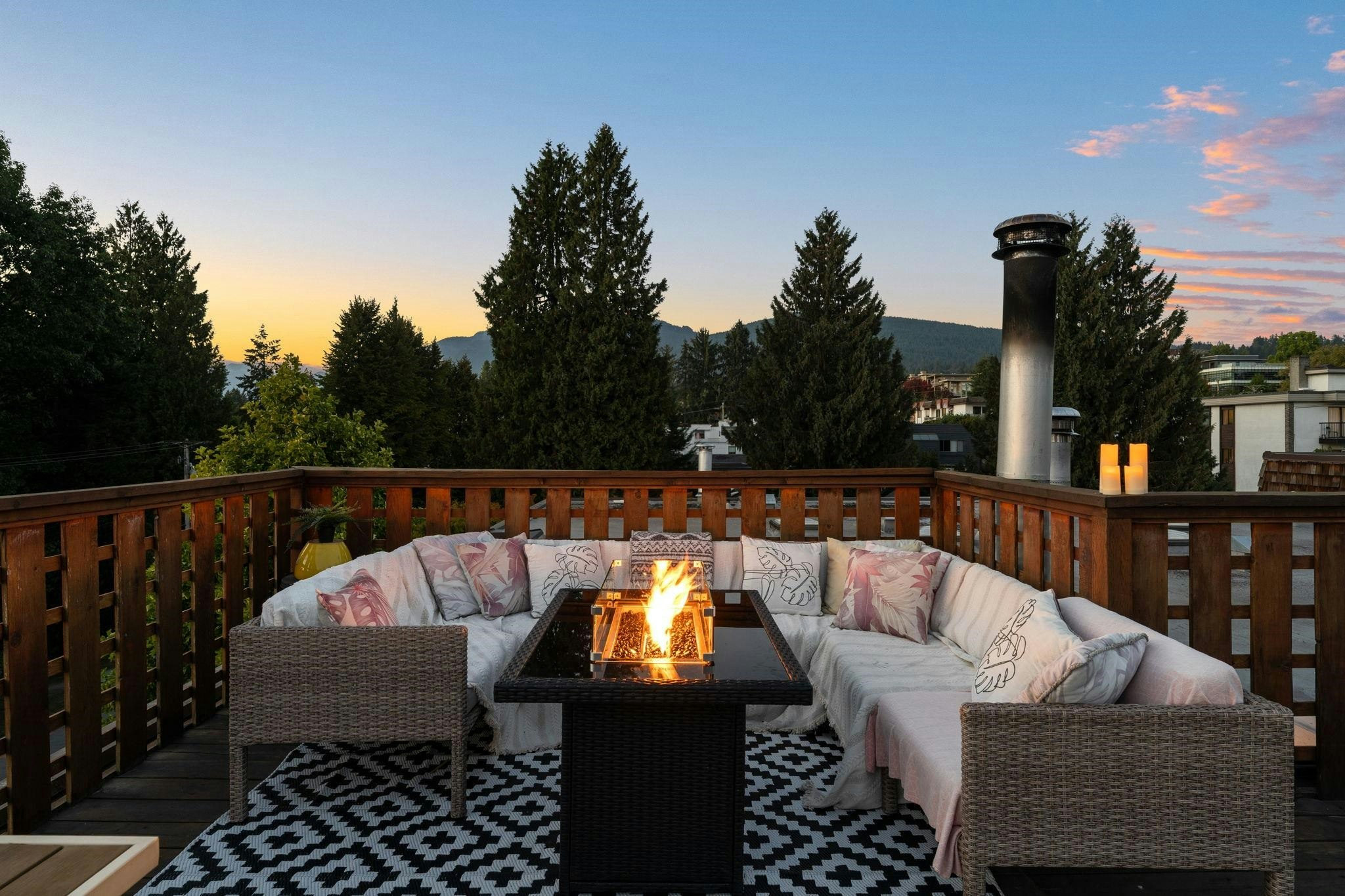 1952 Chesterfield Avenue, North Vancouver, BC, V7M 2P5 - 30
