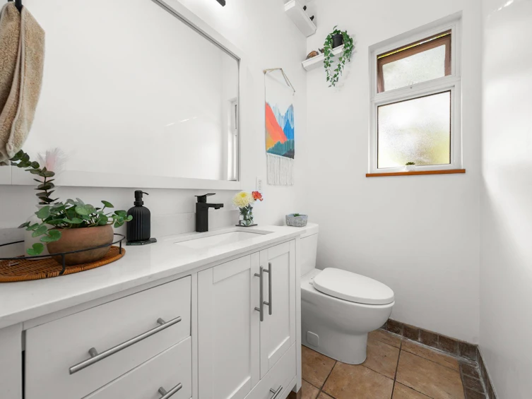 1952 Chesterfield Avenue, North Vancouver, BC, V7M 2P5 - 25