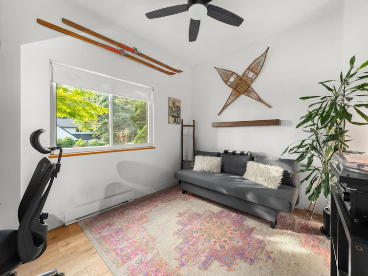 1952 Chesterfield Avenue, North Vancouver, BC, V7M 2P5 - 24