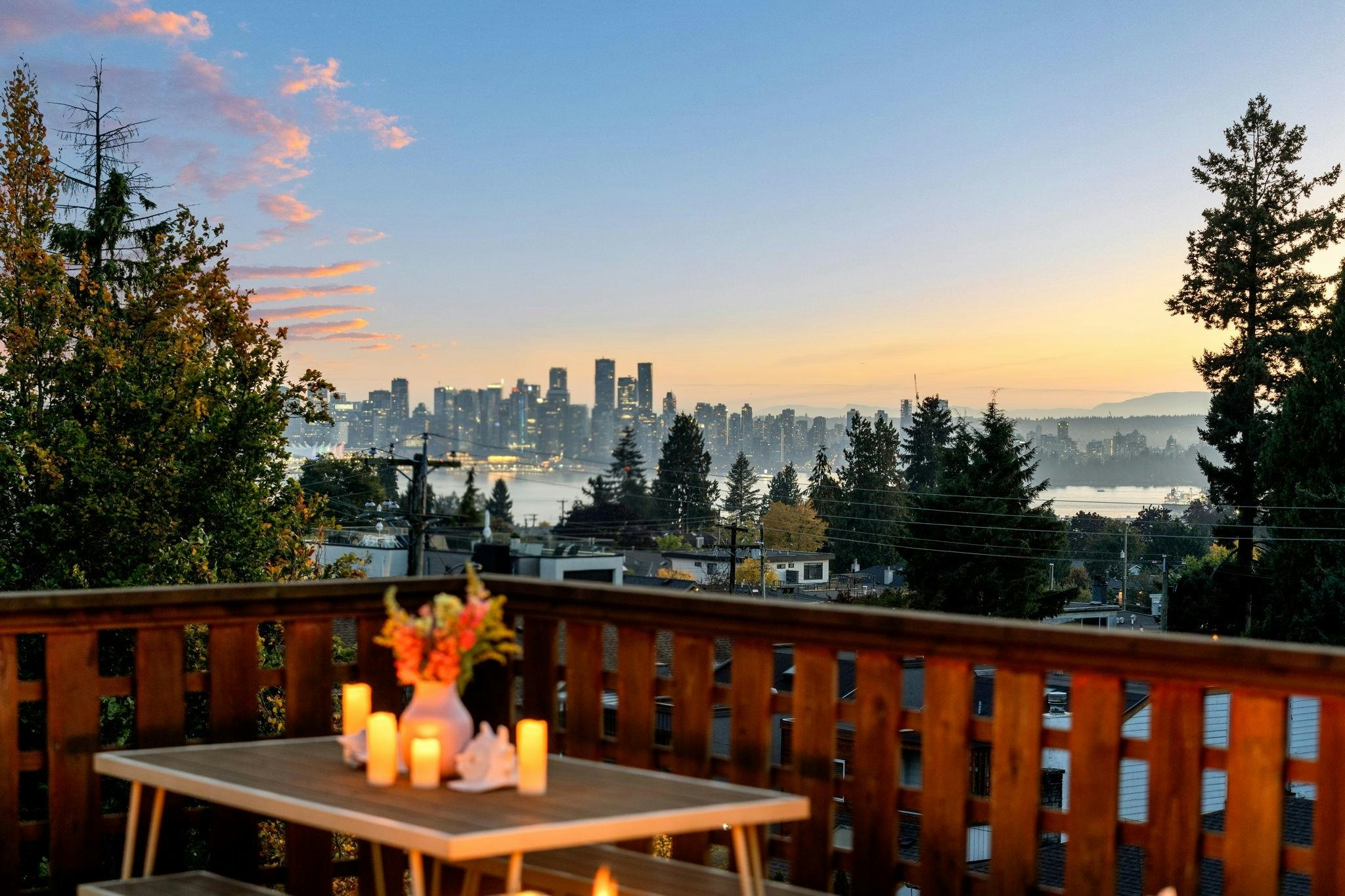 1952 Chesterfield Avenue, North Vancouver, BC, V7M 2P5 - 3