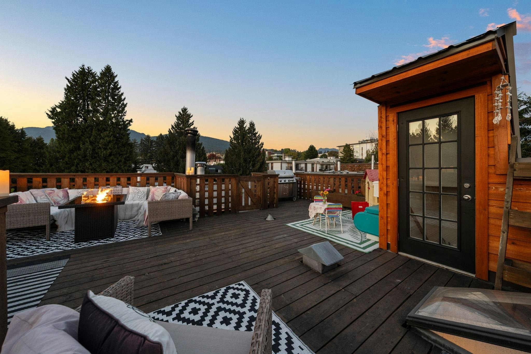 1952 Chesterfield Avenue, North Vancouver, BC, V7M 2P5 - 26