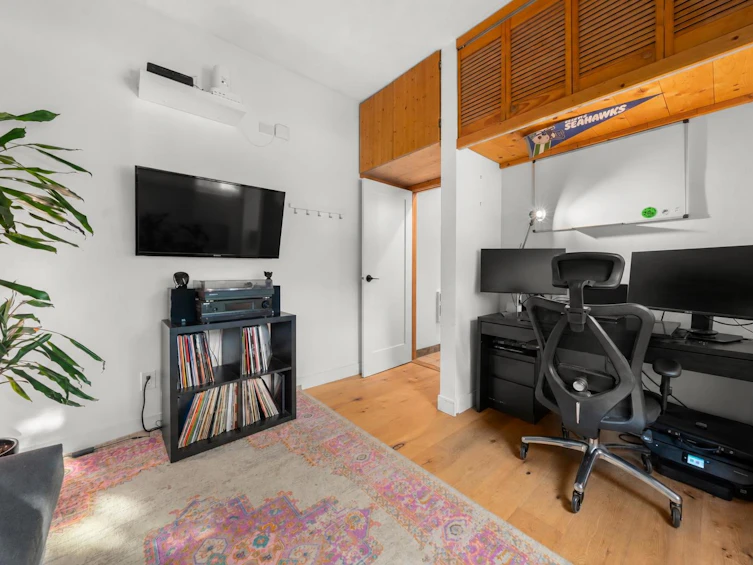 1952 Chesterfield Avenue, North Vancouver, BC, V7M 2P5 - 23
