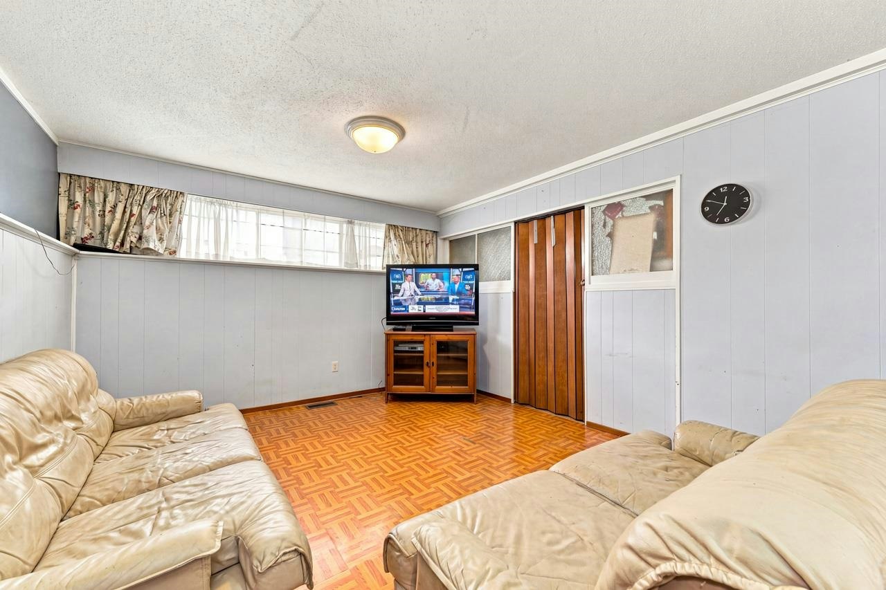 4335 Barker Avenue, Burnaby, BC, V5G 3C3 - 20