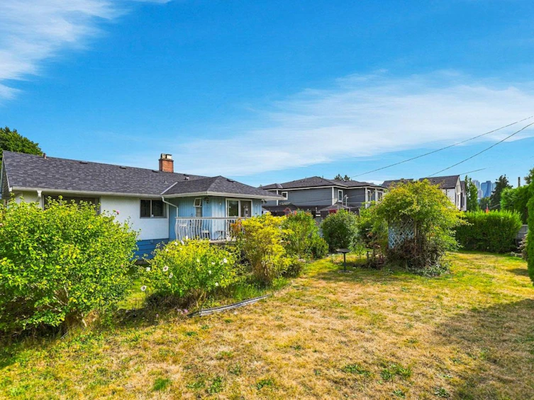 4335 Barker Avenue, Burnaby, BC, V5G 3C3 - 29