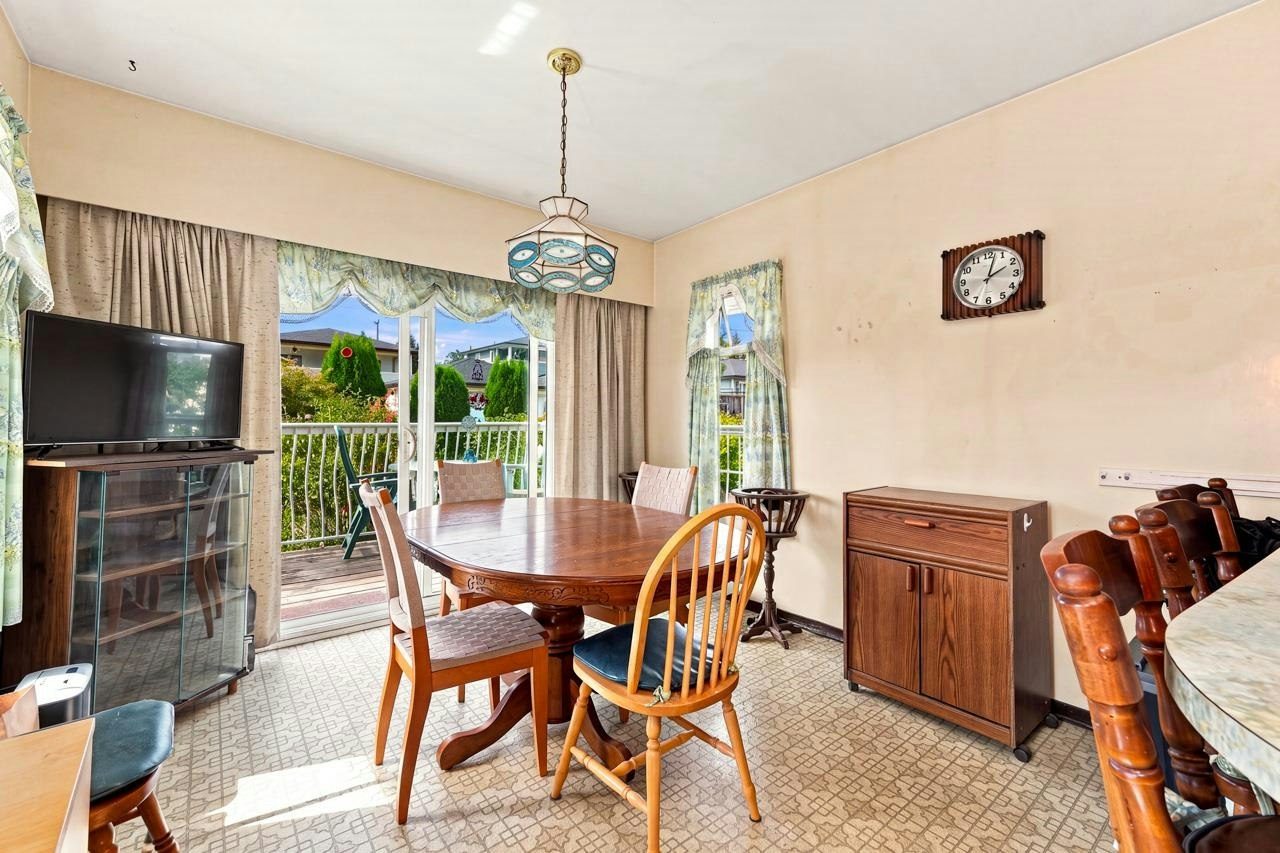 4335 Barker Avenue, Burnaby, BC, V5G 3C3 - 10