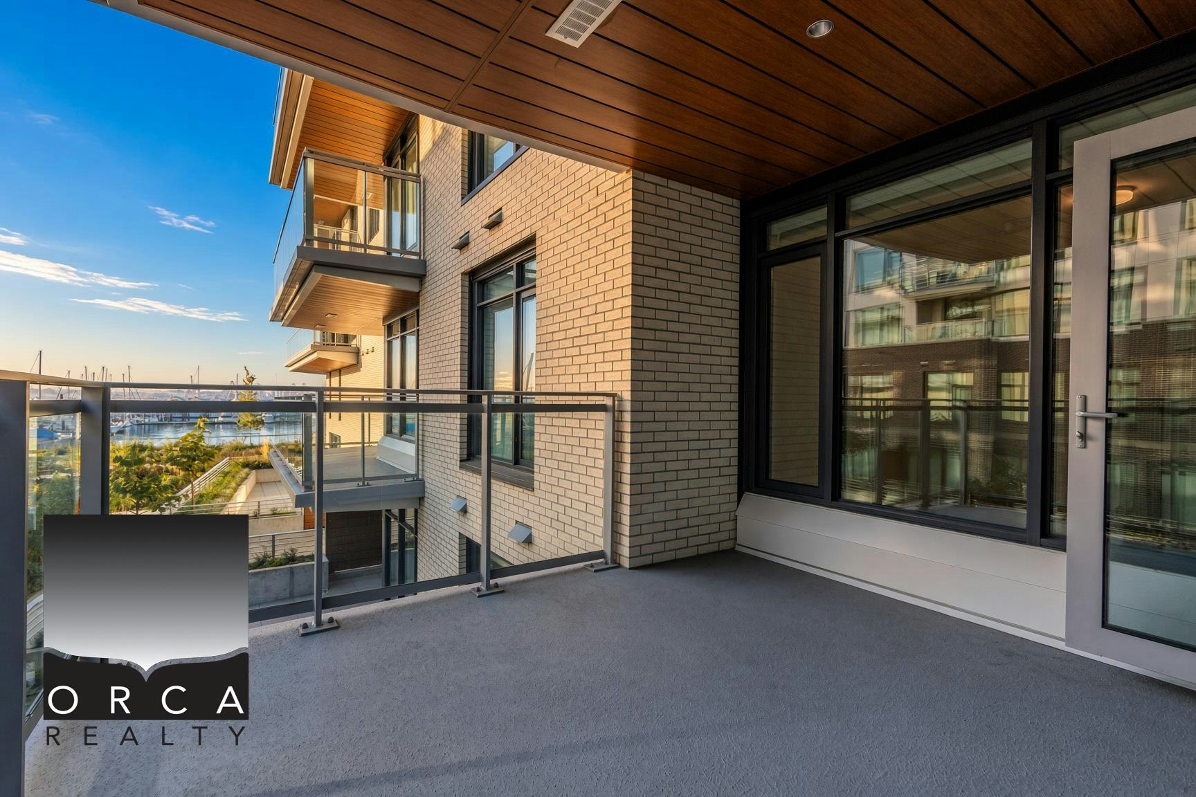 201-777 Harbour Way, North Vancouver, BC, V7P 0G2 - 15