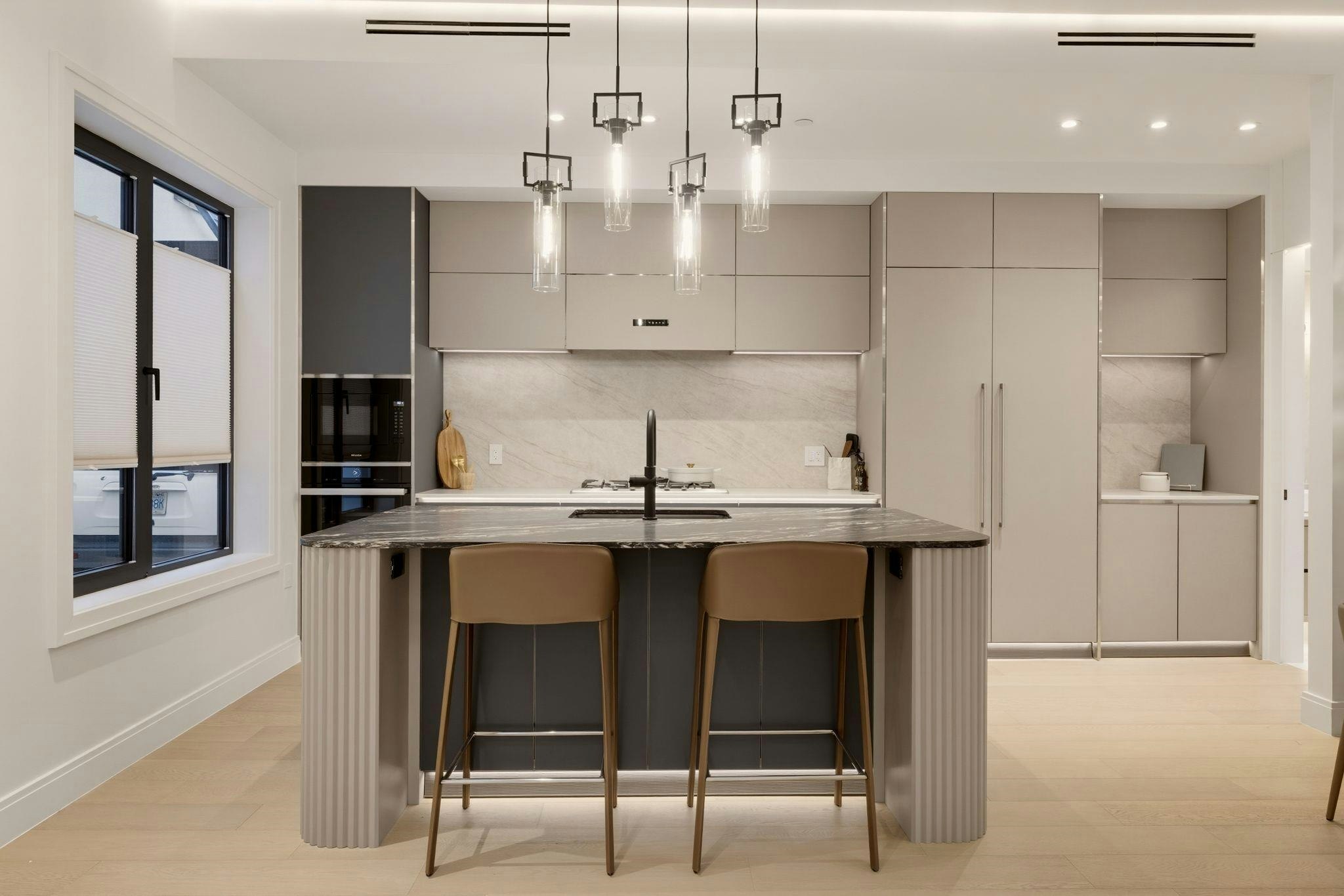 1179 W 33rd Avenue - 3