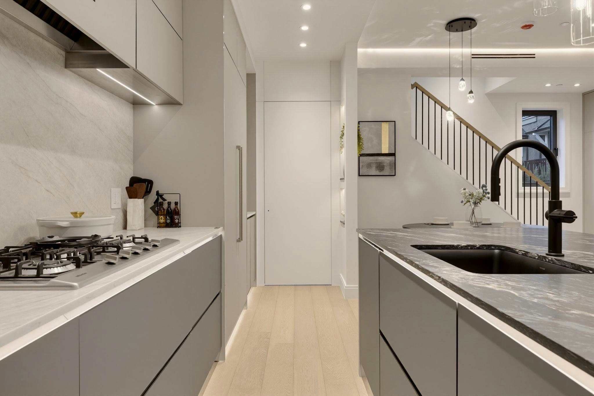 1179 W 33rd Avenue - 5