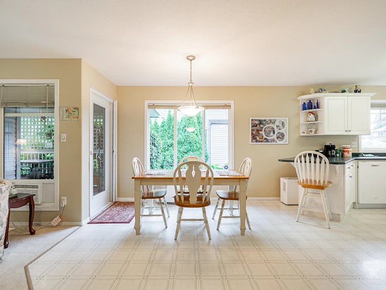 225 Balsam Avenue, Harrison Hot Springs, BC, V0M 1K0 - 12