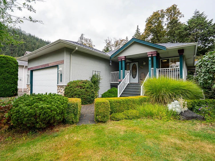 225 Balsam Avenue, Harrison Hot Springs, BC, V0M 1K0