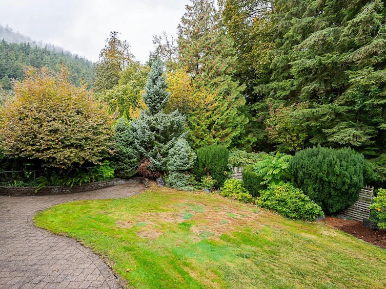 225 Balsam Avenue, Harrison Hot Springs, BC, V0M 1K0 - 34