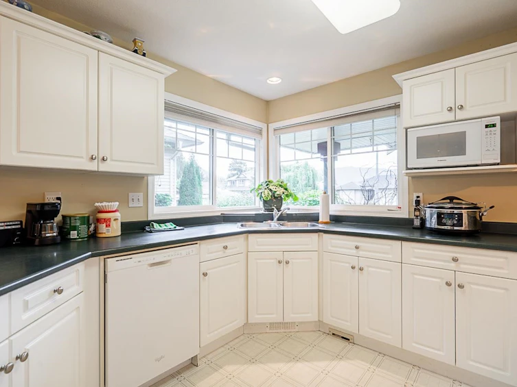 225 Balsam Avenue, Harrison Hot Springs, BC, V0M 1K0 - 15